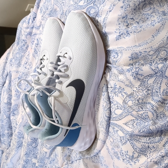 Nike Other - Men's Nike Revolution 6 Next Nature